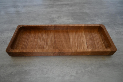 Прямоугольная тарелка для закусок из дуба, 23×9 см от мастерской DIVIRO